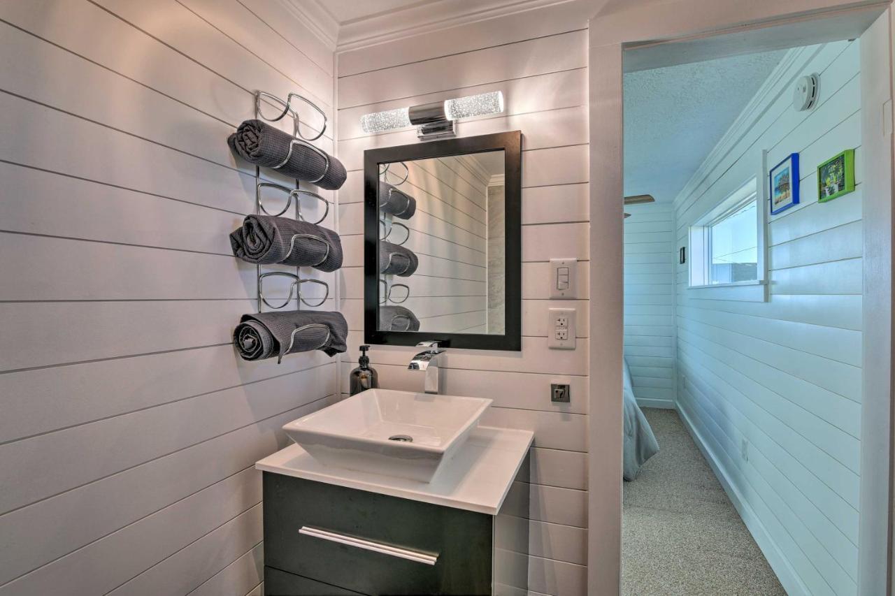 סרפסייד ביץ' Open-Concept Cottage Less Than 1 Mi To Beach! מראה חיצוני תמונה