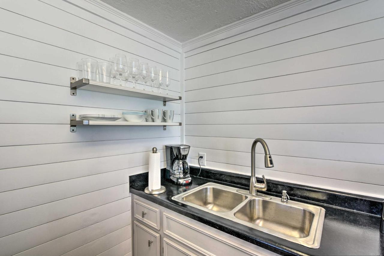 סרפסייד ביץ' Open-Concept Cottage Less Than 1 Mi To Beach! מראה חיצוני תמונה